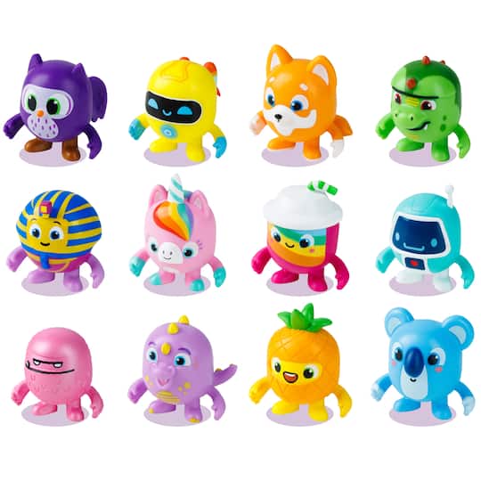 Piñata Smashlings Rainbow Whale Edition Box D Deluxe Collectible Figure Set